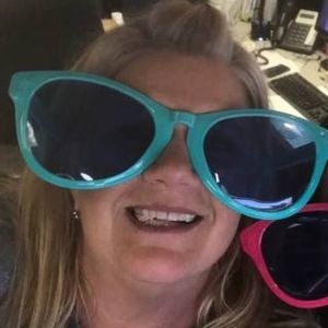 Meet your Posher, Connie